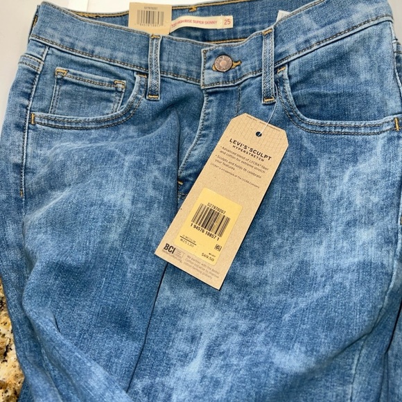 LEVI’s 720 HIGH RISE SUPER SKINNY WOMEN'S JEANS - Picture 4 of 4